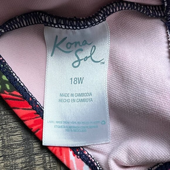 Kona Sol Multicolored One Piece Swim Suit ((size 18W)) - Picture 4 of 5